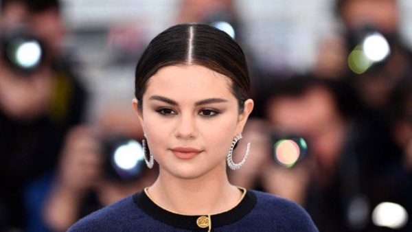 Milyon Tane Takipisi Olan Selena Gomez Instagram'? Sildi, Nedeni ?ok Etti 