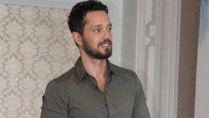O Ses Jrisi Murat Boz'dan Tepki eken Korona Virs Mesaj? 