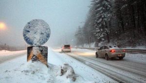 Yurdu Mart Kar? Vurdu Meteoroloji'den Kar ve So?uk Uyar?s? Geldi Son Hava Durumu 