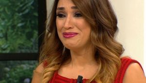 Tv Ekranlar?nda Sa?l?k?lara Te?ekkr Eden Zuhal Topal Gzya?lar?n? Tutamad?