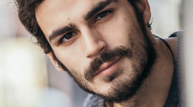 ATV Genli?im Eyvah Dizisinde avi Bozo?lu Rol ile ?zledi?imiz Kimdir,Nereli,Ka Ya??nda?