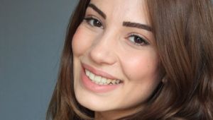 Fox TV Bay Yanl?? Dizisi Gizem Sezer Rol ile ?zledi?imiz Ece ?rtem Kimdir,Nereli,Ka Ya??nda? 
