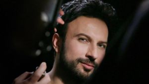 Mega Star Tarkan'dan Takdire ?ayan Hareket Geldi, Yang?n Blgelerine Yard?m Etti 