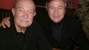 nl Sanat? Erol Evgin'in Dnyas? Ba??na Y?k?ld?, A?abeyi Kara Topra?a Teslim Oldu 