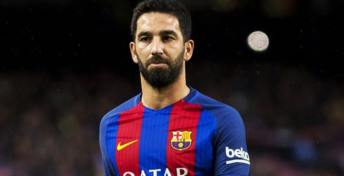 Barcelona Arda Turan ?le Devre Aras? Yollar? Ay?r?yor,Hangi Tak?ma Gidecek ?