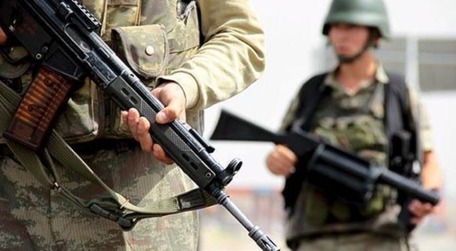 Hakkari ?emdinli ilçesinde askere hain sald?r? 6 yaral? 2 ?ehit