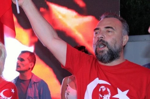 Oktay Kaynarca'dan Herkesi ?a??rtan Payla??m