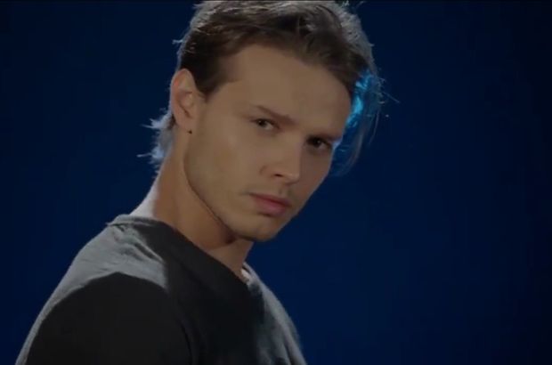 Survivor 2019 Sunucu Bombas? Alp K?r?an Neden Yok Ayr?ld? m? Yerine Kim Geti Murat Ceylan Kimdir Nereli Ya?? ? 