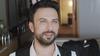 Mega Star Tarkan Minik K?zesi ?in Kar?? Kar?? Dad? Ar?yor, Kimdir?