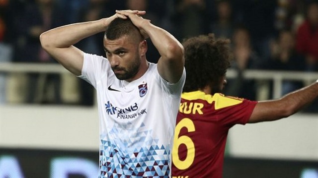 TS'li Burak Y?lmaz Sar?yer'de Arala Trafik Kazas? Yapt?,Otomobil Takla Att? 