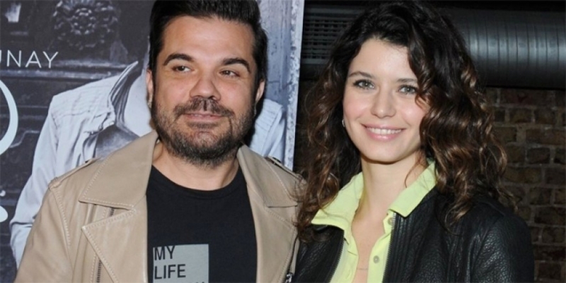 nl ?ark?c? Kenan Do?ulu ile Biricik E?i Beren Saat A?k? Bitiyor ?ddias?, Kimdir?